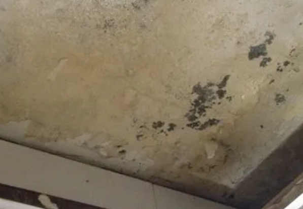 濠江阳台漏水维修公司分享下濠江卫生间渗水维修需要注意哪些问题。